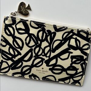 Kate Spade Pouch